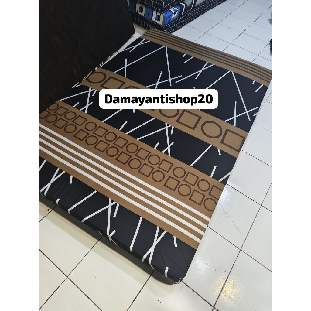 Kasur busa uk. 180x120x10cm Muat 2 orang dewasa bahan lembut dan adem