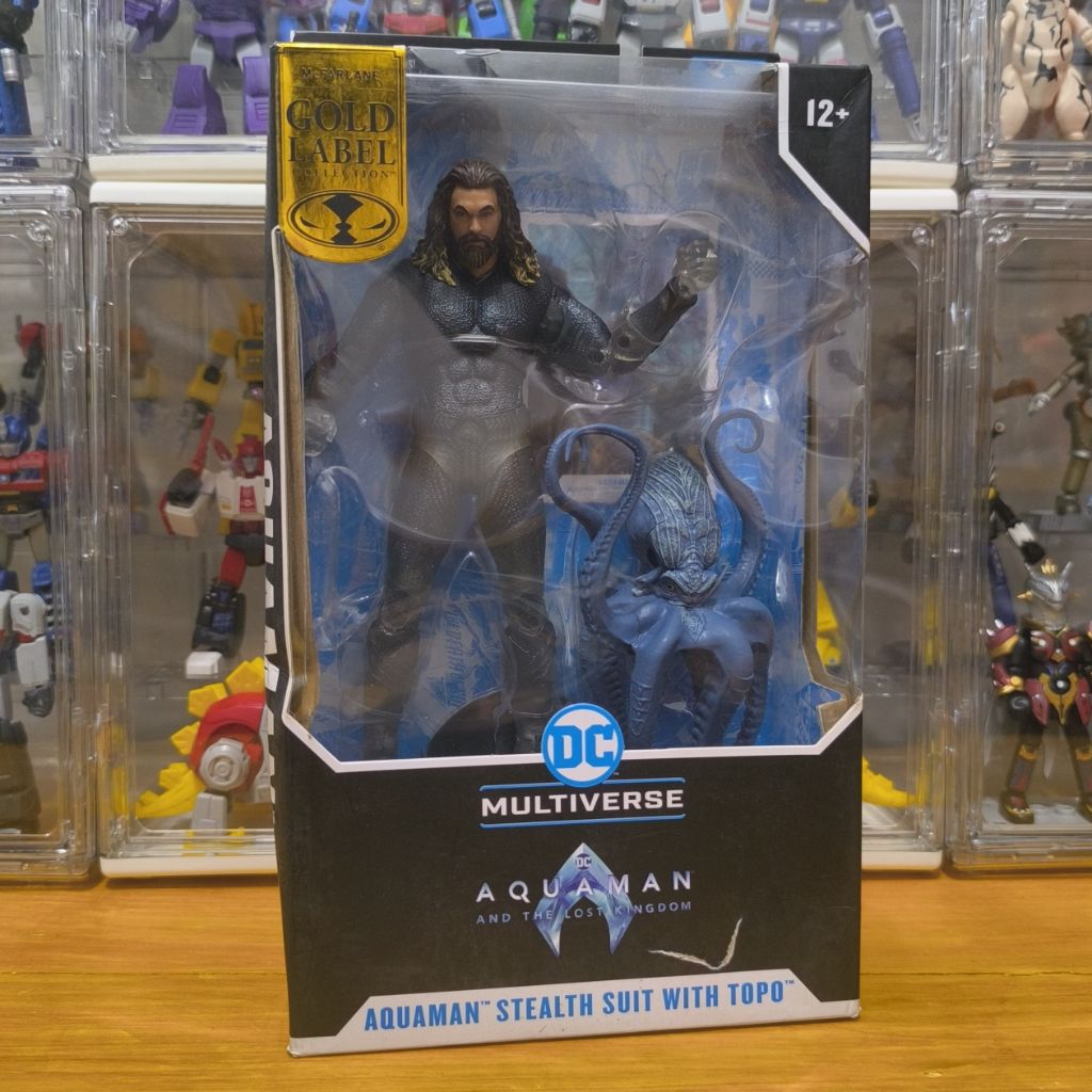 McFarlane Aquaman Stealth Suit With Topo