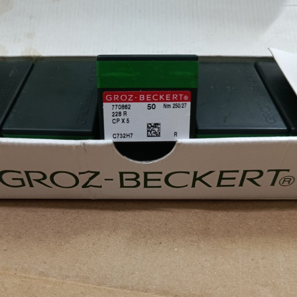 1 kotak(isi 50 batang)jarum ARIAN mesin sol sepatu SEMLIMA CPx5 nomor 27 GROZ BECKERT  CP x 5 250/27