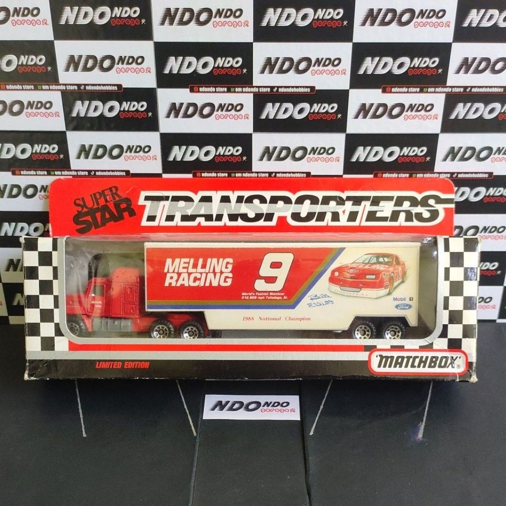 Matchbox Super Star Transporters Nascar Melling Racing Team #9 Bill Elliot
