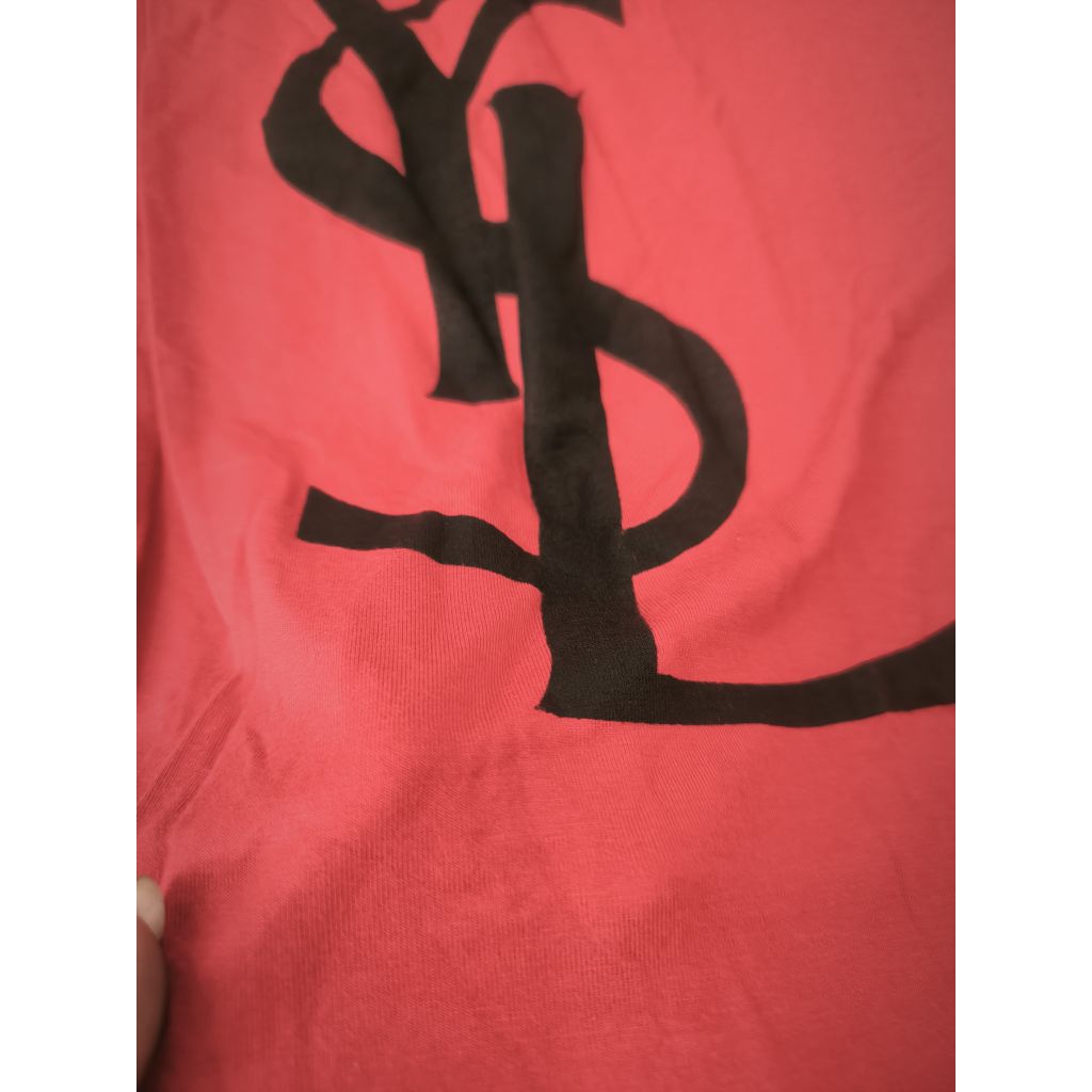 KAOS MERAH YSL