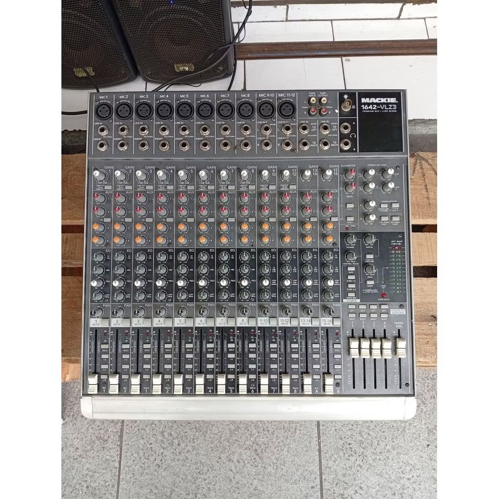 ORIGINAL MACKIE 1642 VLZ3 MIXER MIXING CONSOLE
