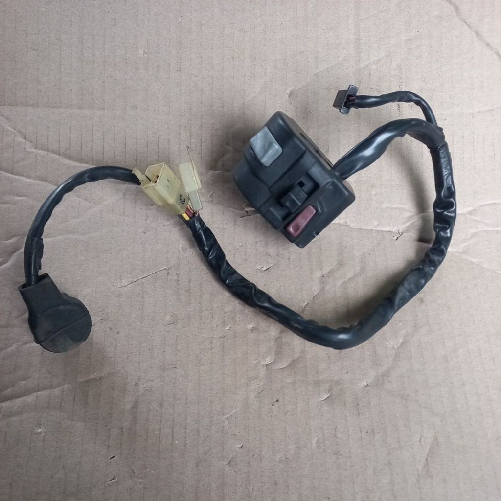 Holder kiri Vixion New Vixion Old original cabutan