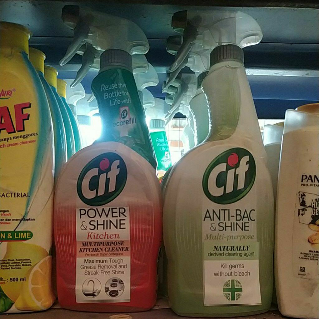 Cif Spray pembersih dapur serbaguna 700ml