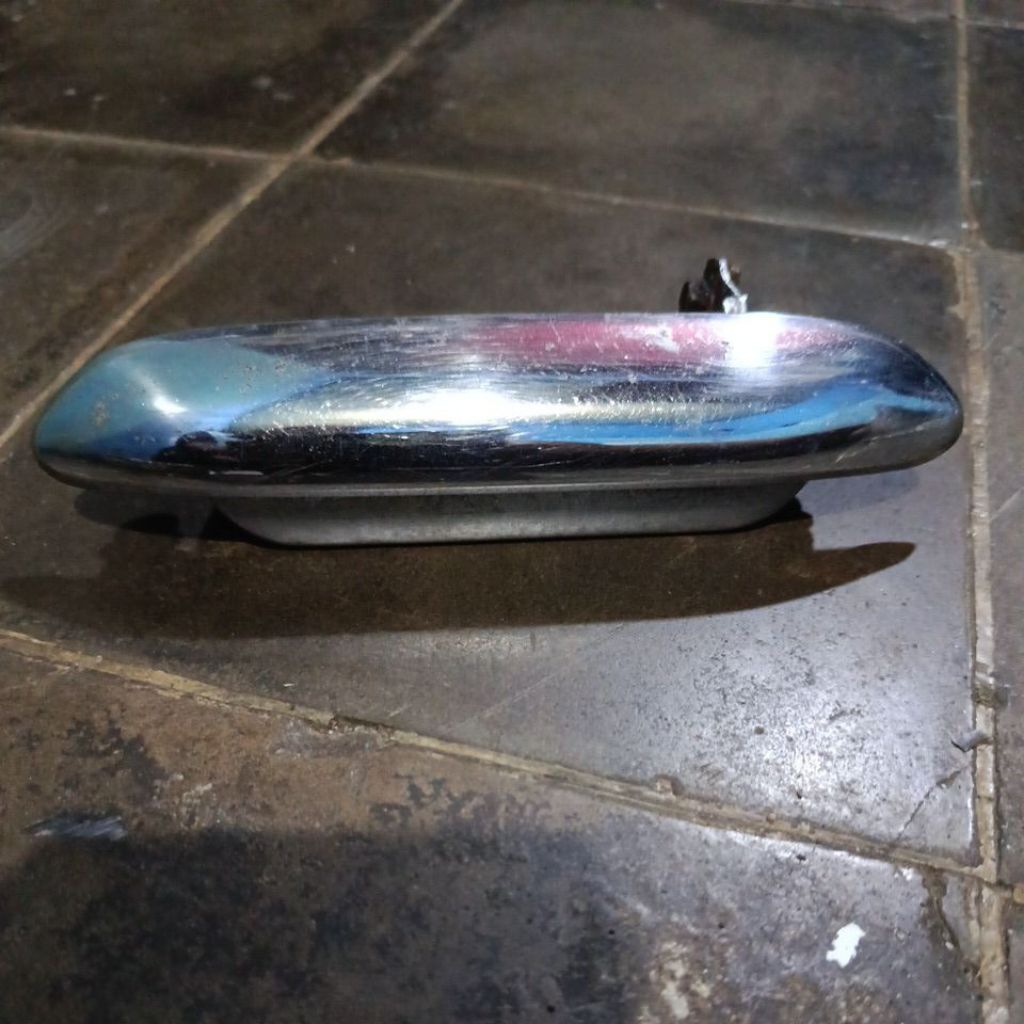 handle pintu corona rt104