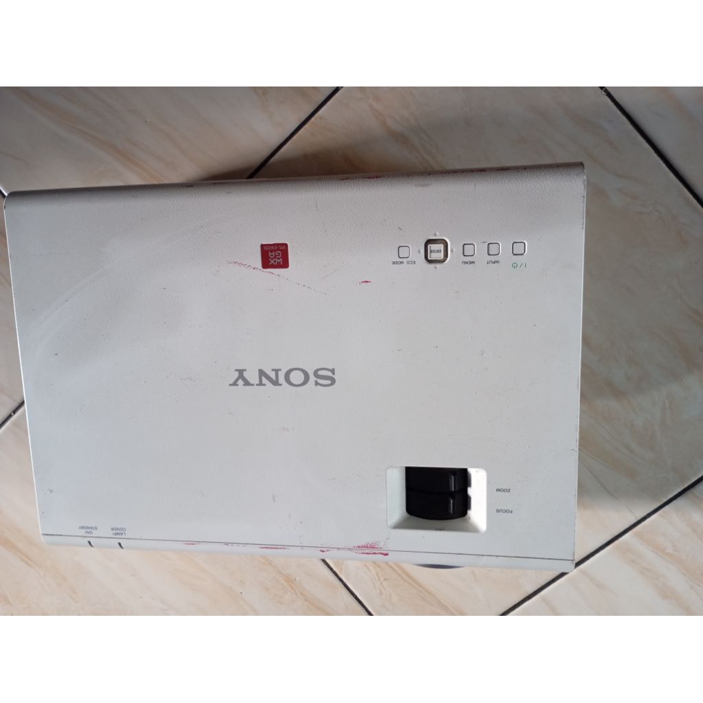 proyektor sony vpl ew-235 hdmi  ada minus