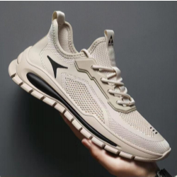 Sepatu sneakers santai pria Sepatu sneakers pria yang