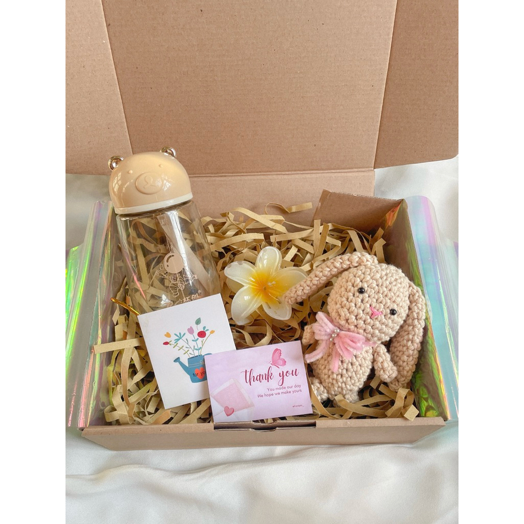 

Giftbox hampers lucu