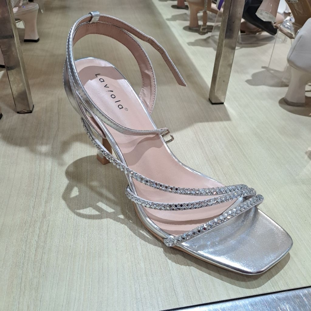 sandal hill tali wanita laviola