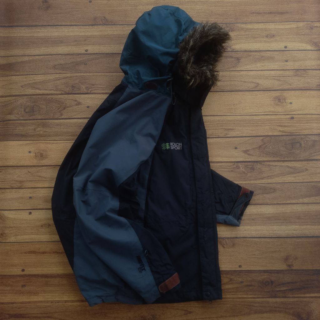 Kolon Sport Goretex xcr Snowboard Outdoor Jacket Waterproof not gorpcore