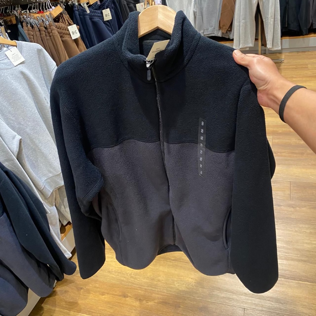 Jastip. Jacket Fleece Zipper Uniqlo (MAN)