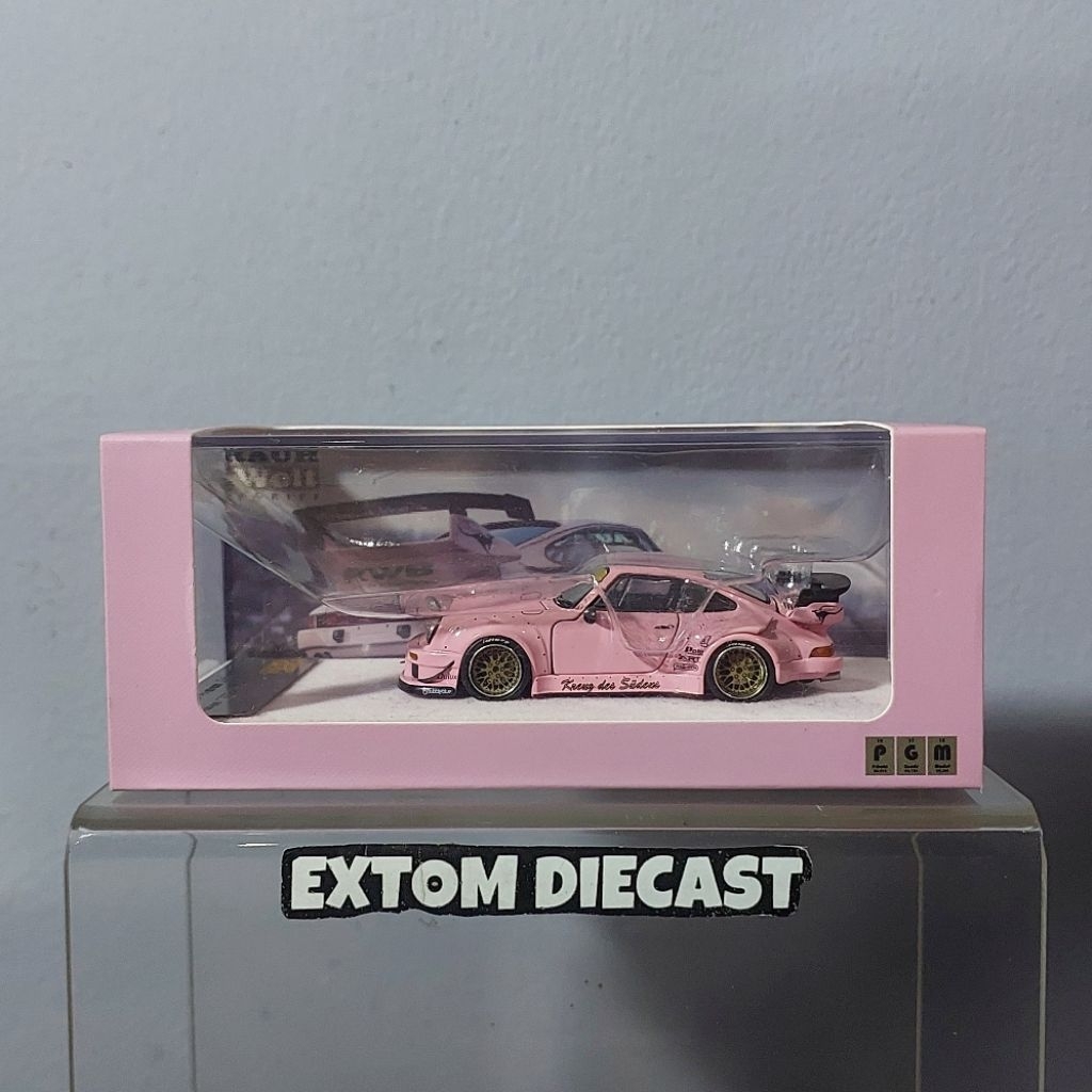 PGM Porsche 930 RWB Kreug Des Sideus Pink