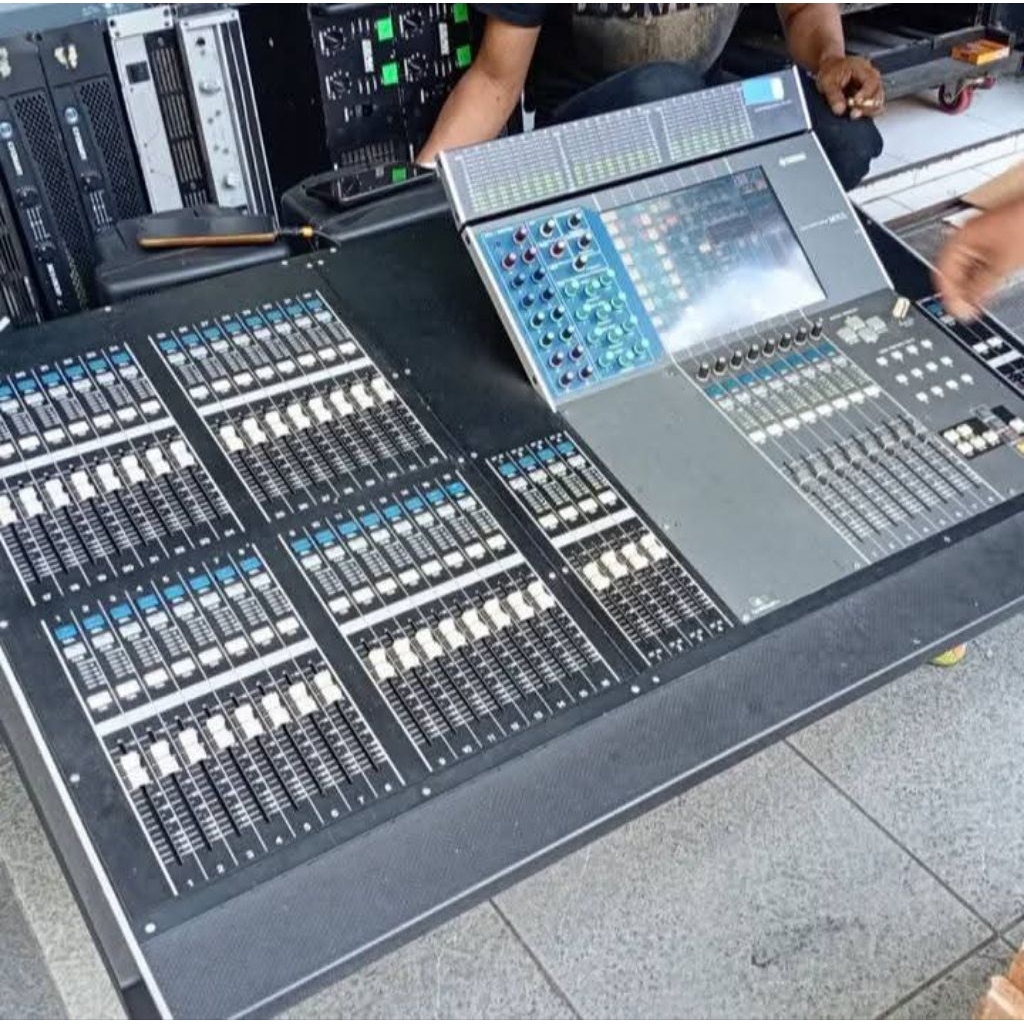 Yamaha M7cl 32ch Japan mixer