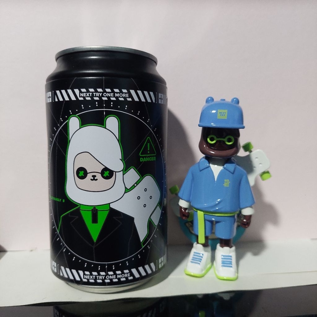 Blind box can Ollie Family