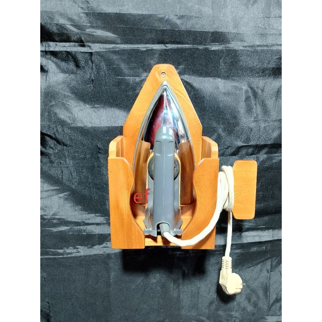 rak setrika kayu tempel dinding/tempat setrika/setrika holder