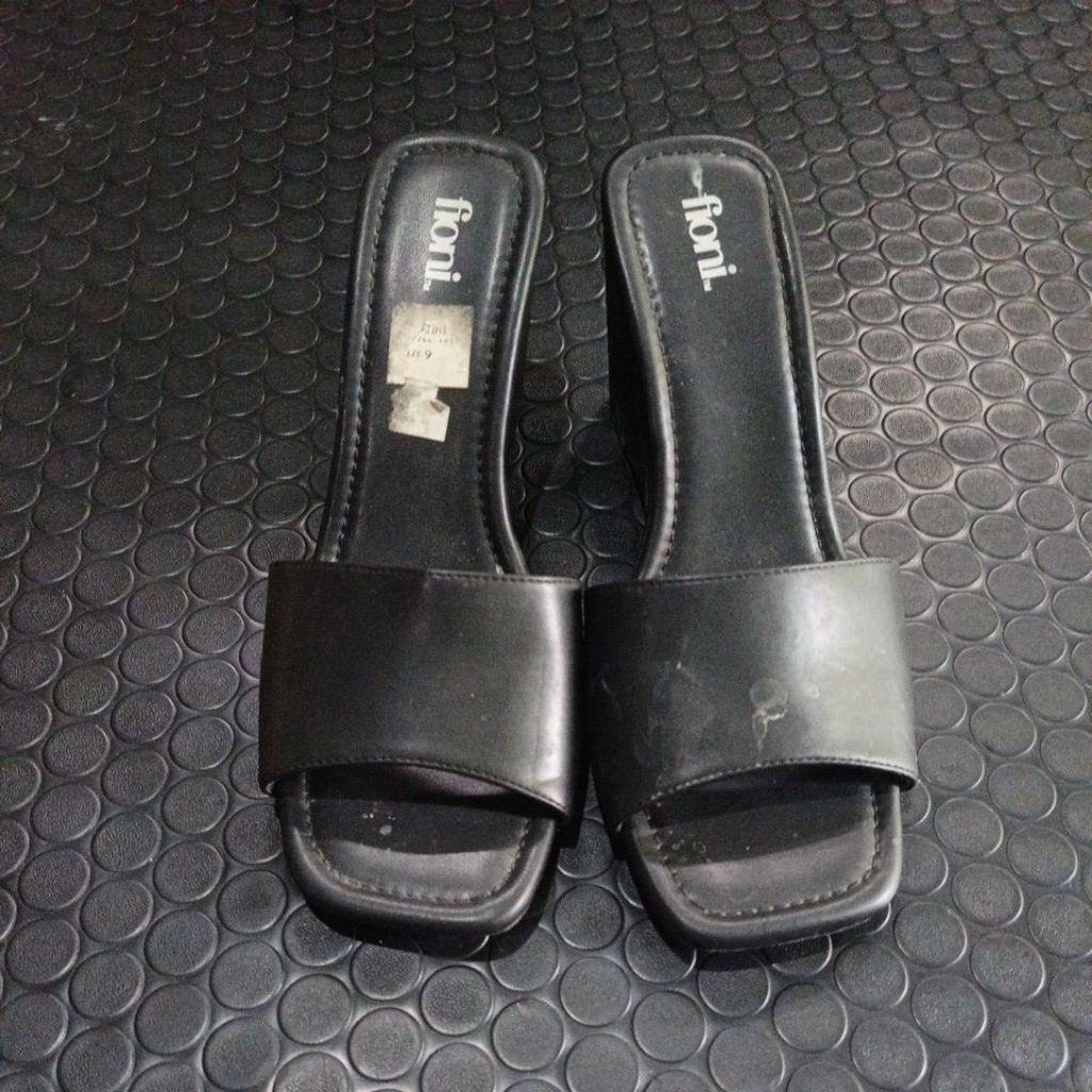 sandal pesta sandal wedges fioni Payless size 9/40 tinggi 7cm
