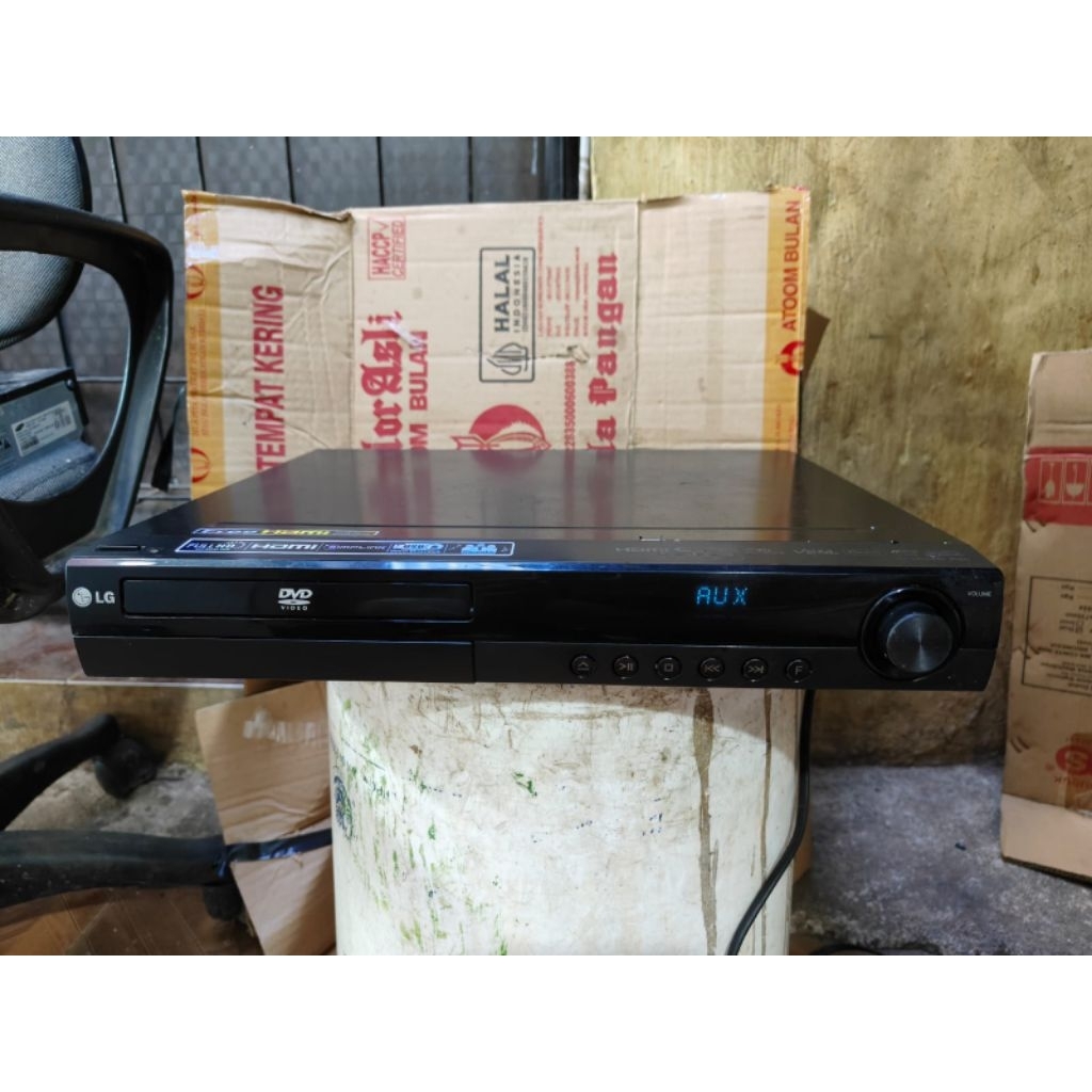 dvd home theater lg HT805PM