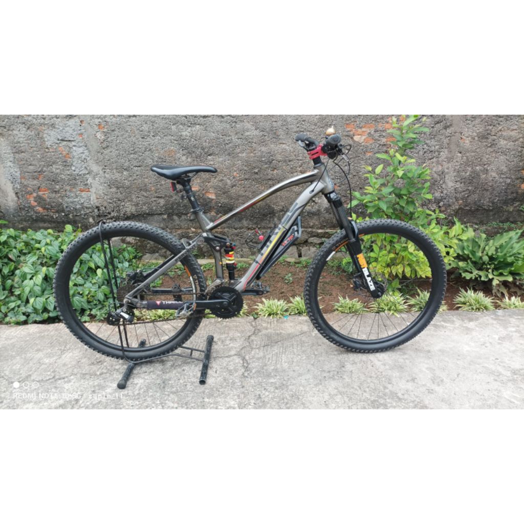 Thrill fervent 3.0 size 27.5