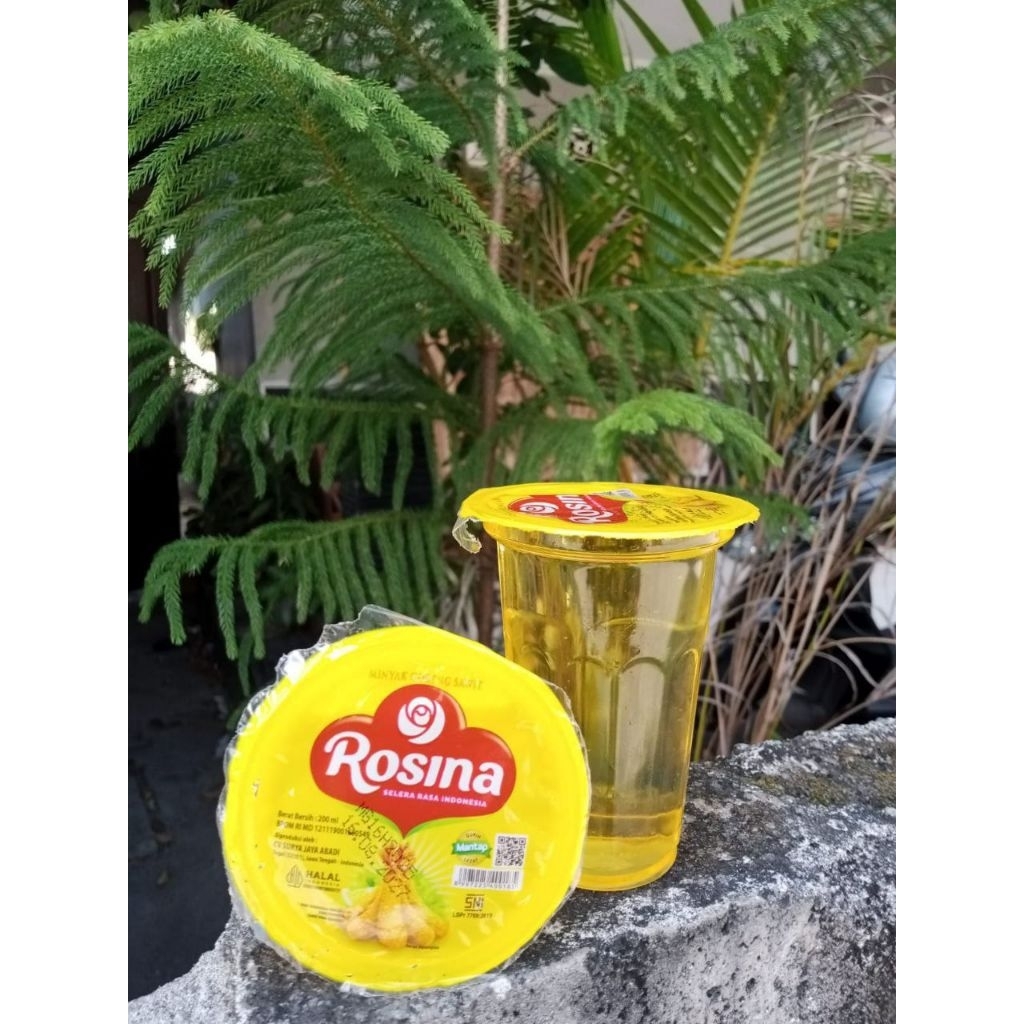 

MINYAK GORENG MERK ROSINA CUP MINYAK GORENG KEMASAN CUP