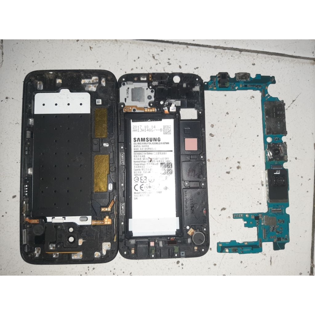 bahan kanibal samsung j7 pro/j730 matot masih ori semua