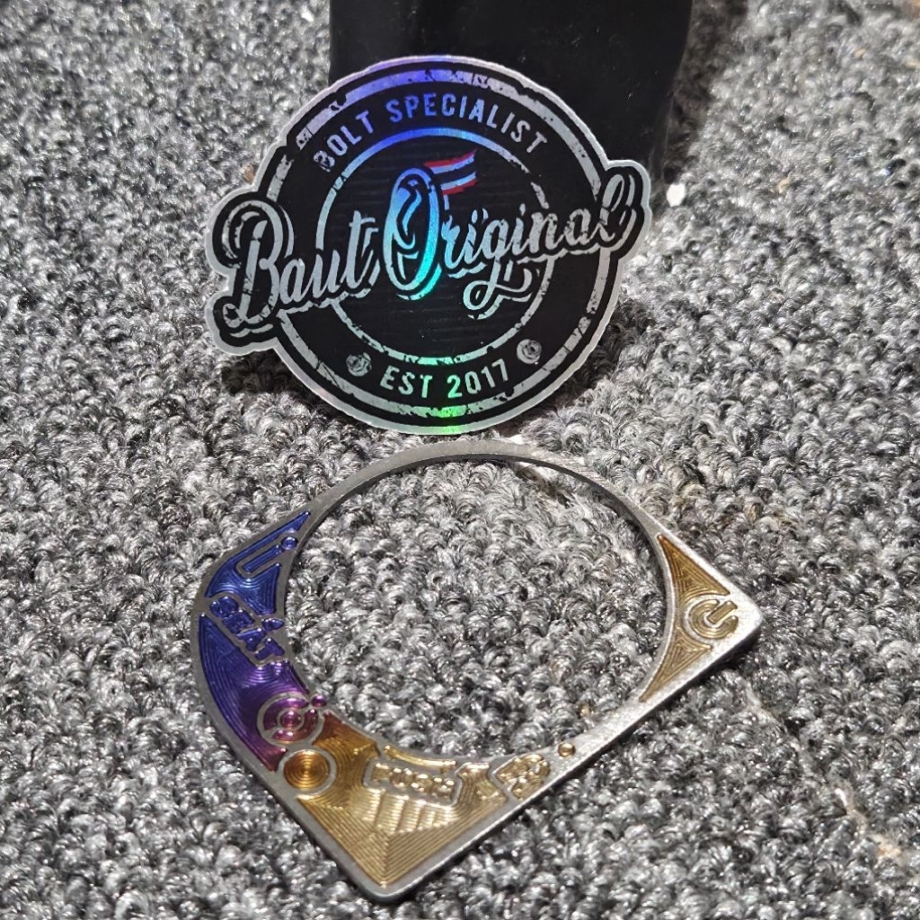 emblem cover kunci kontak titan keyless pcx 150 lokal vietnam