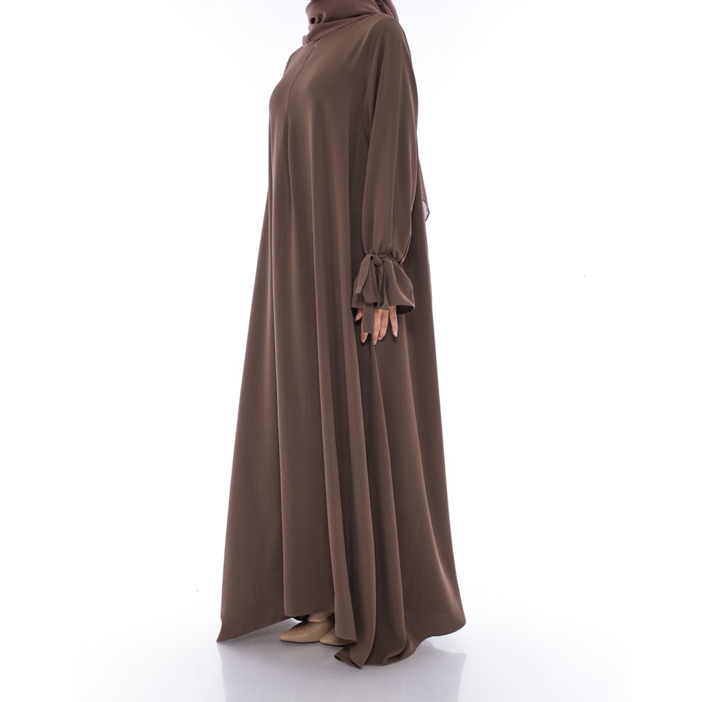Reefaah.id-Flowy Abaya bahan Ilyana Silk