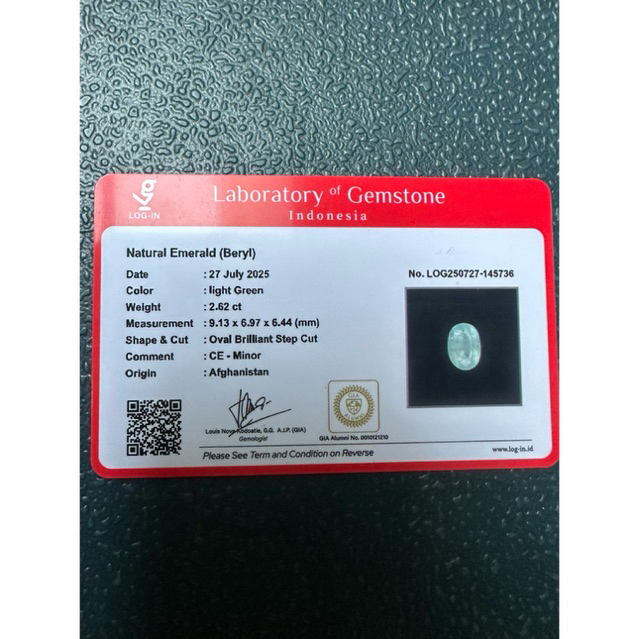 Natural Emerald ( Beryl) Ct 2,62, Ori Afghanistan )Ce Minor)