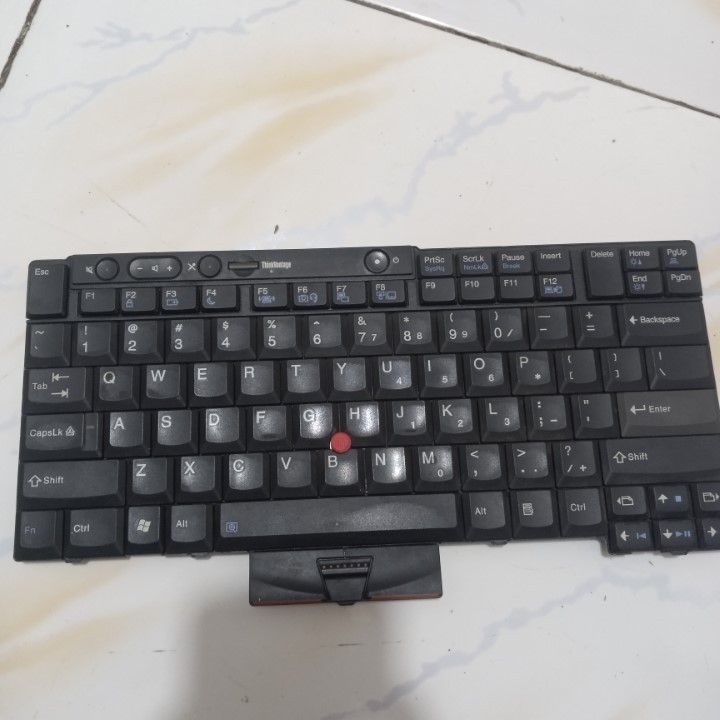Keyboard Laptop Lenovo Thinkpad T420 T410 T410i T420i T420s T510i Second Bekas 72