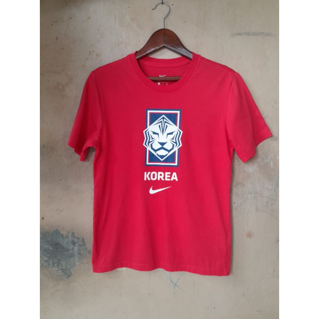 KAOS NIKE ORIGINAL KOREA SELATAN MULUS