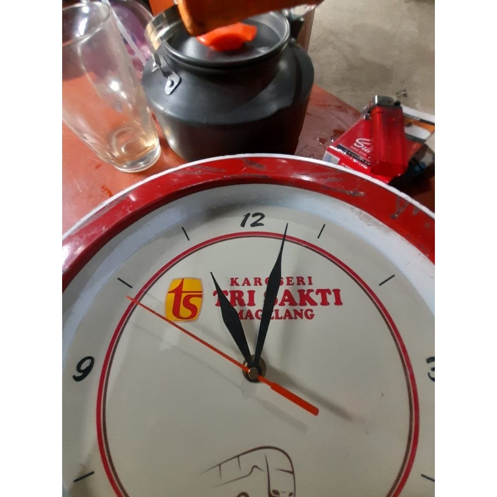 jam dinding 35rb jadul antik vintage display lawas kuno mati