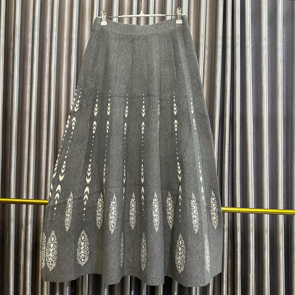 Youngmoodis knit skirt premium rok rajut motif