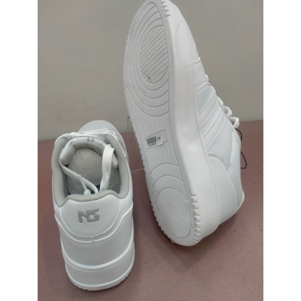 sepatu pria north star bata ori