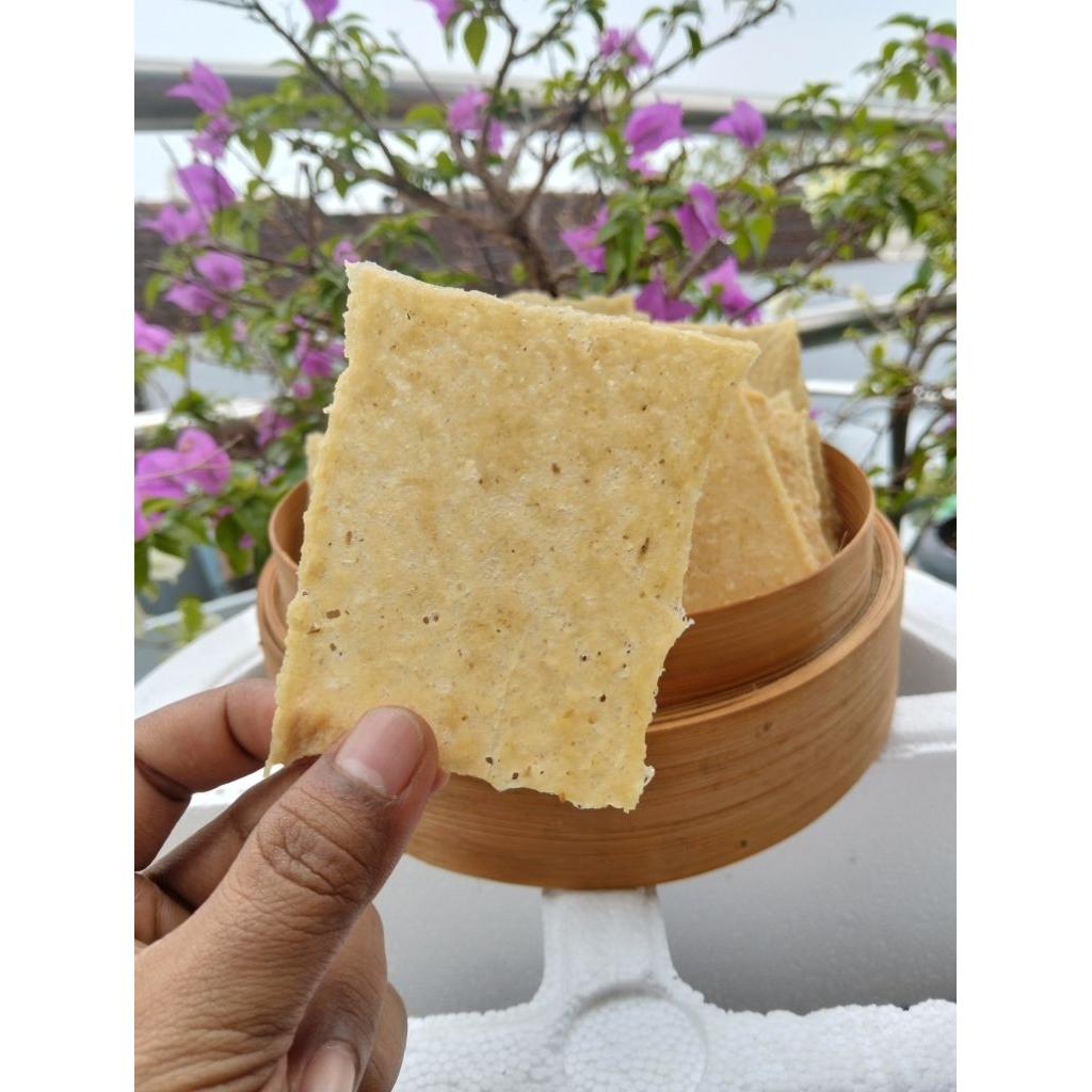 

Karak Bratan Solo Gendar Puli Mentah 500 Gram - Kerupuk Karak Tradisional Khas Solo - GRATIS ONGKIR