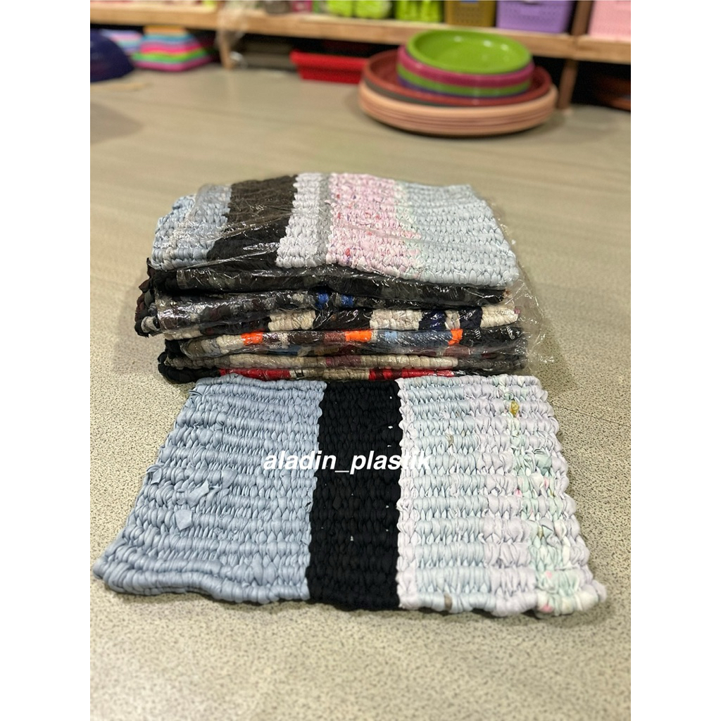 KESET KAKI ANYAM//KESET MUTIARA