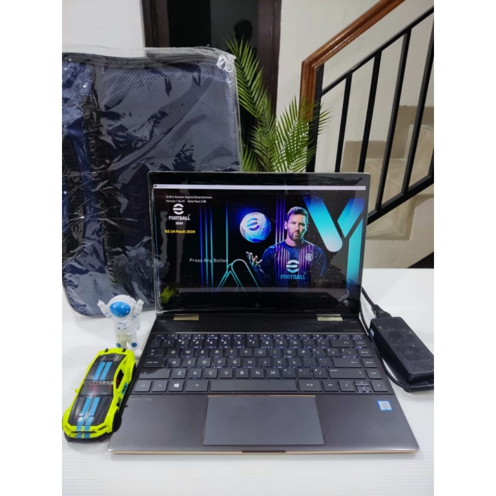 HP Spectre X360  Core i7 Ram 16/512gb Ssd Windows 11 Siap Pakai COD