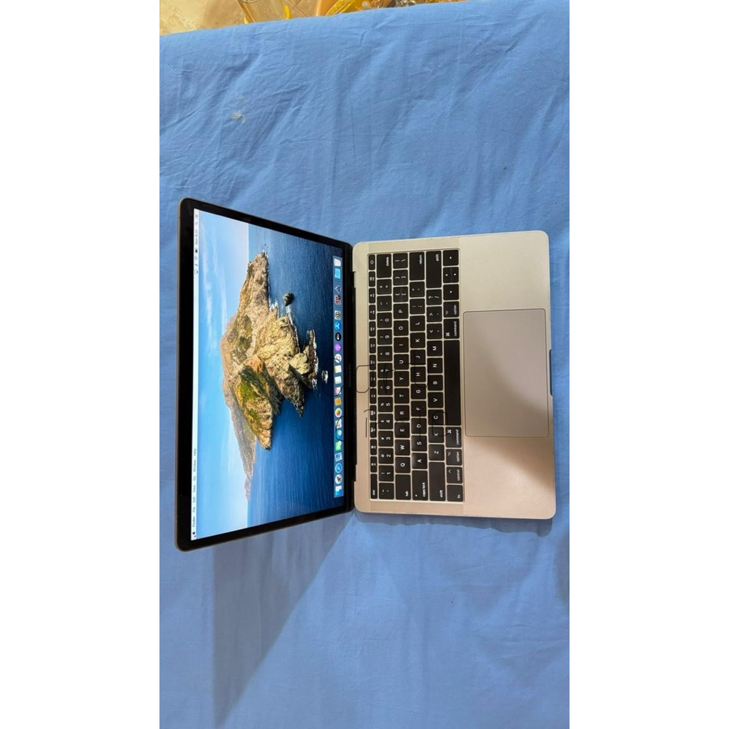 MacBook Pro (13-inch, 2017) PRELOVED SECOND