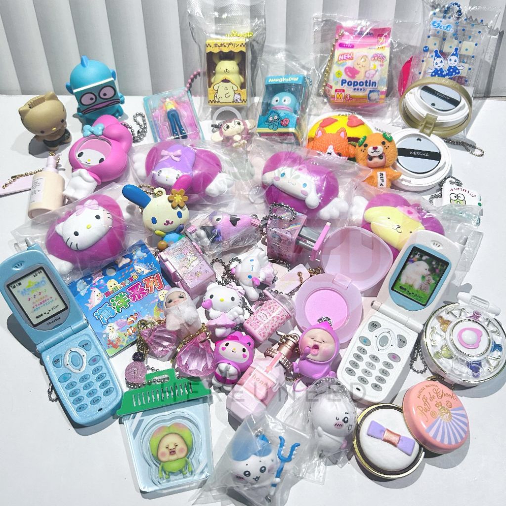 [6] Ready Not For Sensi Buyer Trinkets Gacha Japan Aab Usahana Hello Kitty Makeup Canmake Cica Trial
