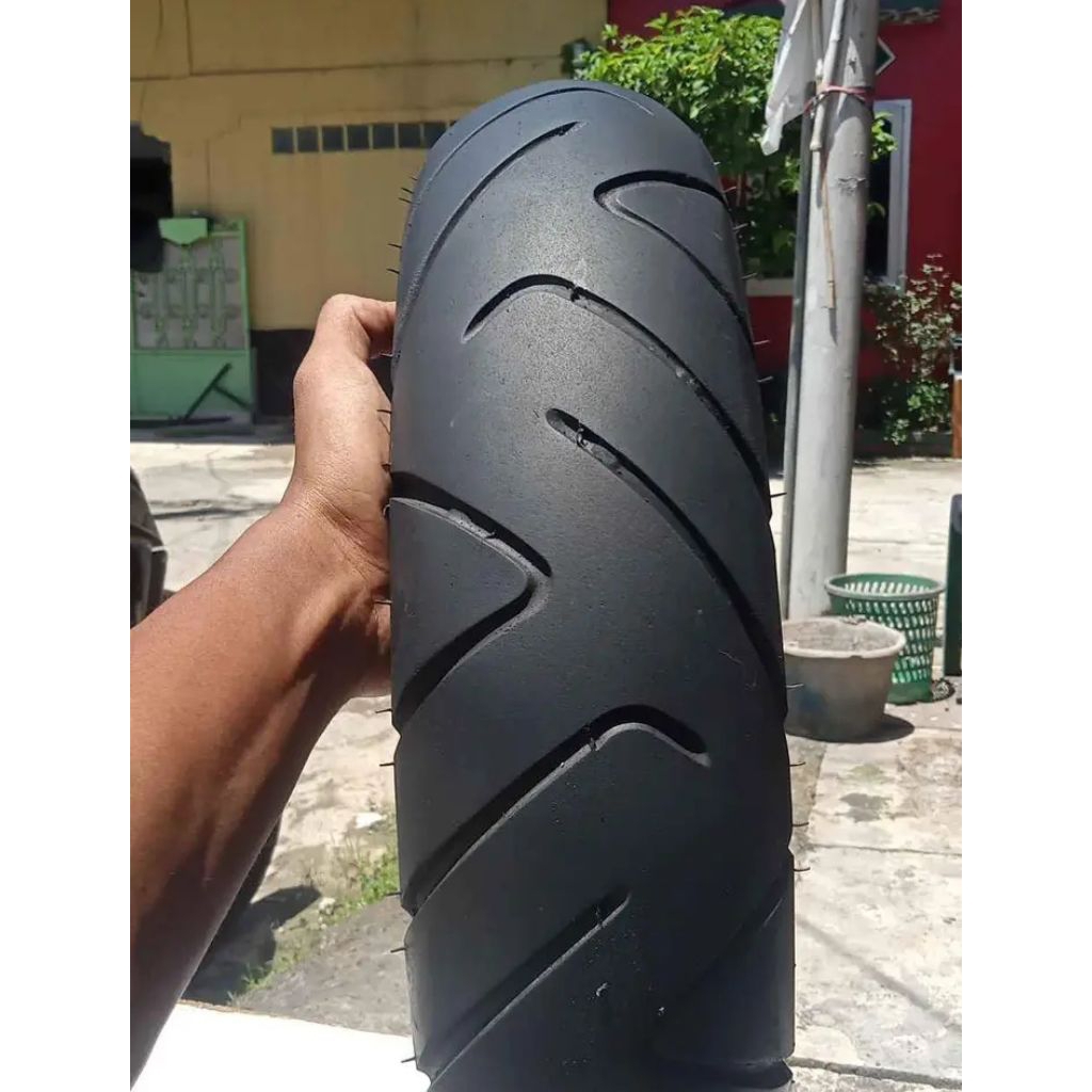 Ban Motor Honda Scoopy donat