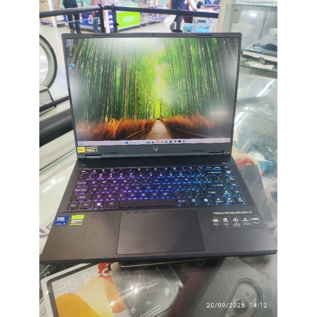 Acer Predator Helios Neo 14 Ultra 9 185H Ram 32GB SSD 1TB RTX 4070 8GB