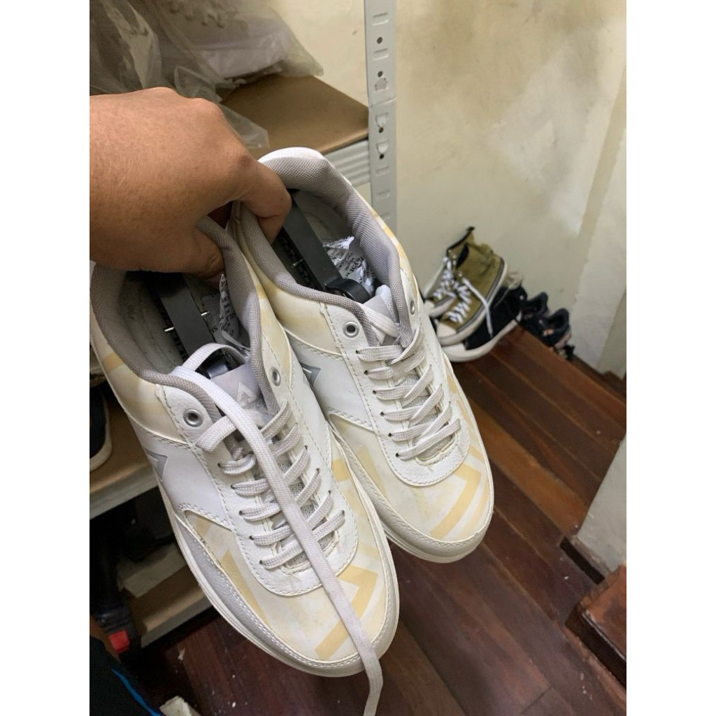 Sepatu aerostreet change color v2