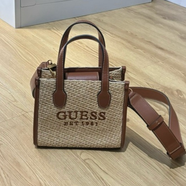 preloved guess bag boston 1981