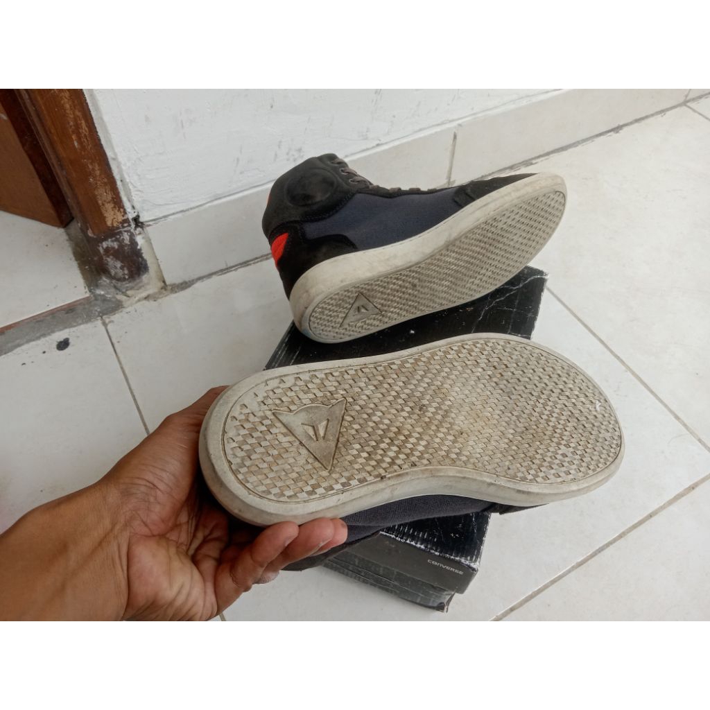 dainese metropolis shoes