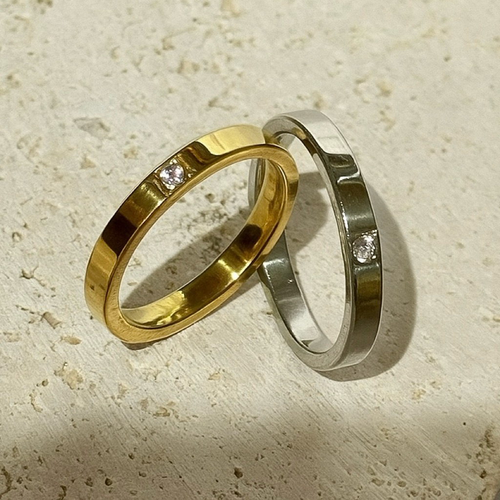 Cincin Titanium Unisex Mata Satu Persegi CD181 CD182