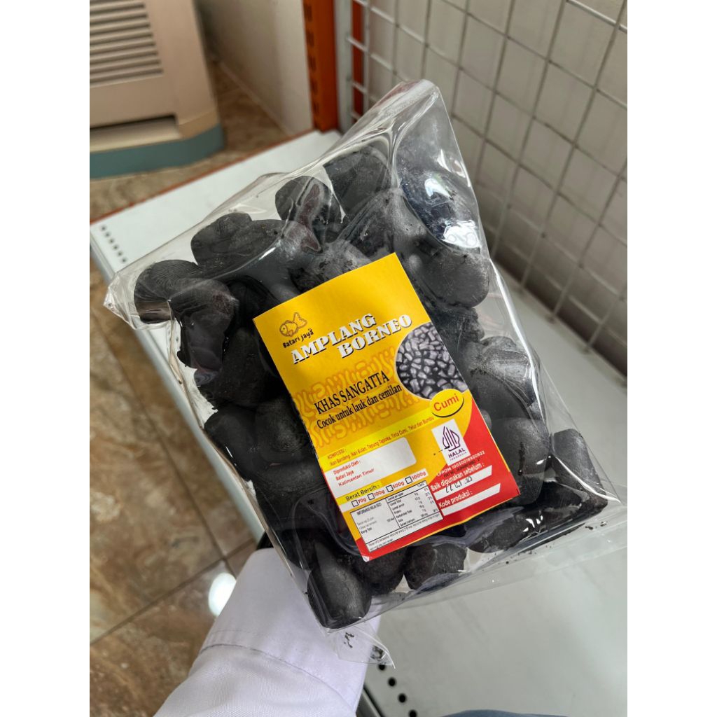 Amplang cumi khas Kalimantan timur Sangatta