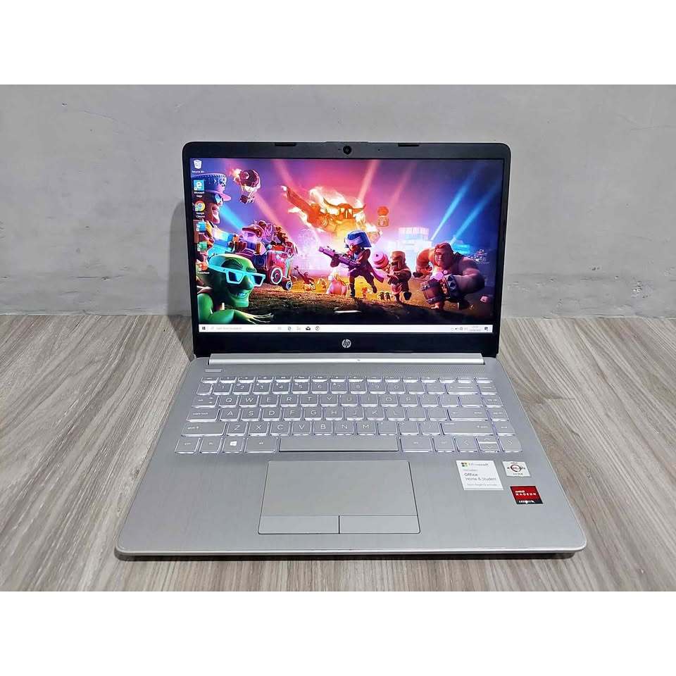Hp 14s Procesor AMD Athlon Silver 3050U