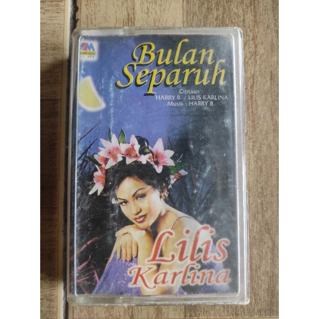 kaset pita LILIS KARLINA "bulan separuh"