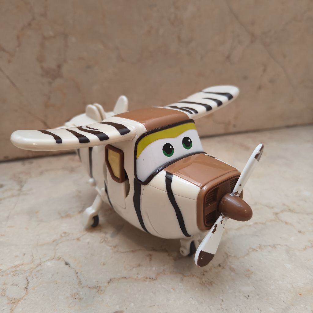 preloved mainan anak superwings transforming bello ori