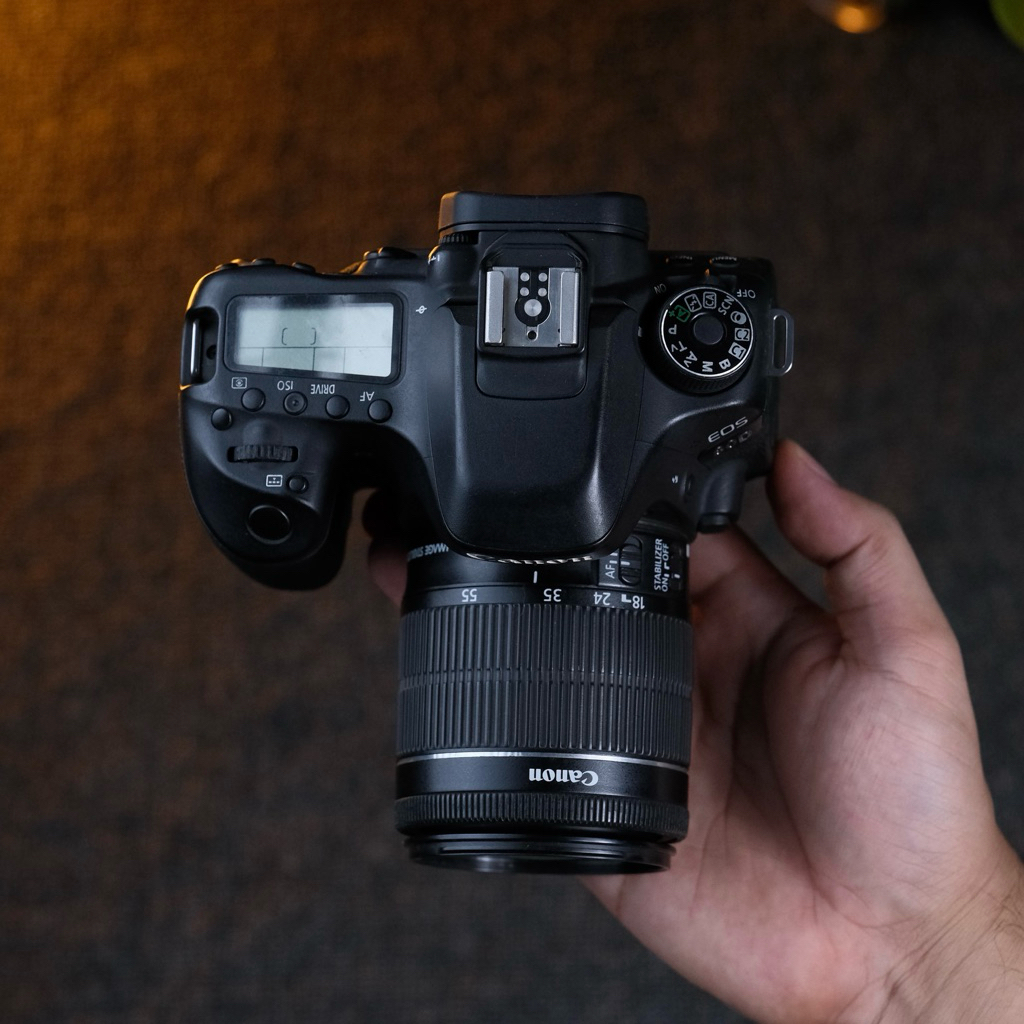 Kamera Canon 80D + Kit 18-55mm IS STM Bekas Second