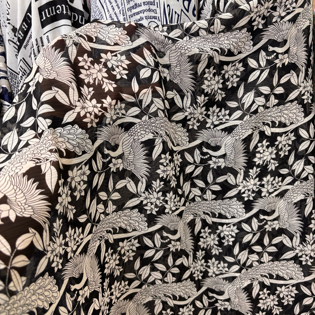 Kain Ceruty Yoryu Motif Bunga Burung Cendrawasih – Motif Mewah Untuk Gamis, Tunik, Outer lq