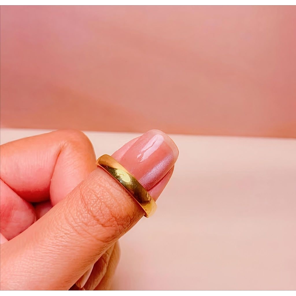 Cincin Polos Pria wanita Titanium Anti Karat Anti Luntur Cincin Kapel Cincin Tunangan Fashionable Me